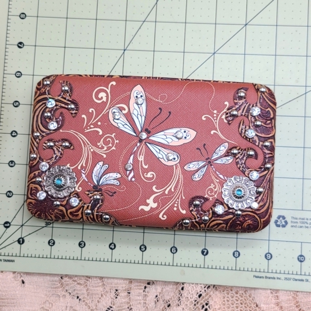 NWOT Dragonfly Faux Leather Purse Wallet Rhinestones Western Tooling Crossbody - Picture 8 of 16